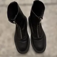【ZARA 】 ブラックショートブーツ ジッパー付き