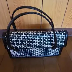 Item thumbnail for item 8506bb44-a617-4ec3-9c7c-354eae31b4ba