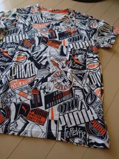美品 PUMA 160センチ グラフィックプリント 半袖Tシャツ