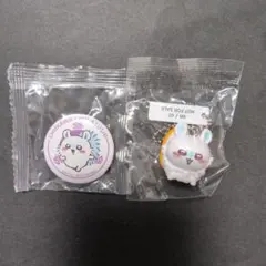 ちいかわ×くら寿司　モモンガキーホルダー&モモンガ缶バッジ