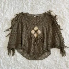 Alina B. フリンジ付きカーディガン