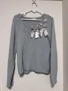 axes femme レースリボン ニット グレー