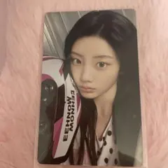 Item thumbnail for item d7833cb7-2364-4cf3-8ee9-981b1891899b