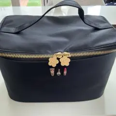 マリークワント　バニティ　ブラック化粧ポーチ 花ジッパー付き