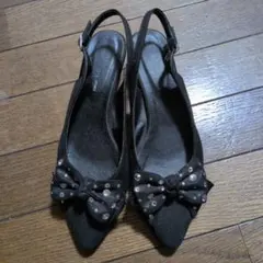 neue diffusion ビジュー付きリボンパンプス 黒 24.5cm