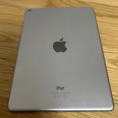 Apple iPad シルバー 本体　iPad Air2 128GB