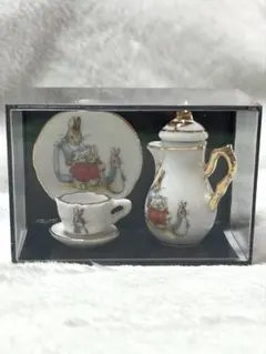 ロイターポーセリン ミニチュア