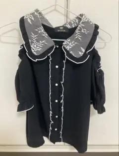 ROJITA オフショルダーブラウス　地雷