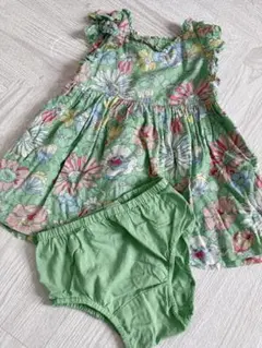 baby GAP 花柄ワンピースパンツセット 12-18ヶ月 着画あり