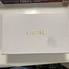 DIOR ギフトボックス ホワイト