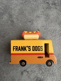 Candylab Toys FRANK'S DOGS 木製ミニカー