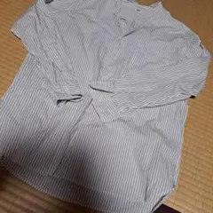 UNIQLOメンズシャツ