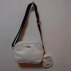 REPIPI ARMARIO ショルダーバッグ ホワイト