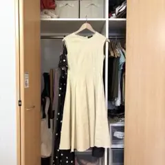 Theory ノースリーブワンピース アイボリーのサムネイル