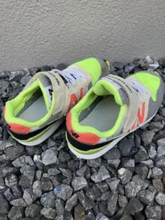 New Balance キッズスニーカー グレー/ライム/オレンジ18センチ