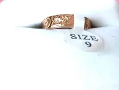 ハワイアンジュエリー　ピンクゴールド色サージカルステンレススチールリング　9号◆