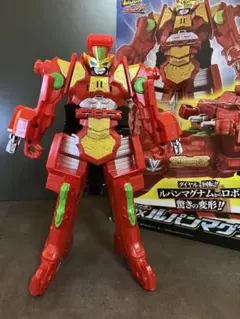 快盗戦隊ルパンレンジャーVS警察戦隊パトレンジャー DXルパンマグナム 箱付き