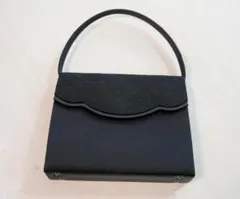 Item thumbnail for item 3e1bd5d0-b0d6-453a-8c4c-cb11e02104a6