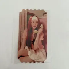 LE SSERAFIM ルセラフィム カフェ 2024 入場特典 ユンジン