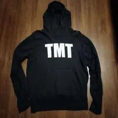 TMT BIG HOLIDAY ティーエムティー　パーカー　ブラック　XL TMT Big Holiday パーカー ブラック Sサイズ - メルカリ