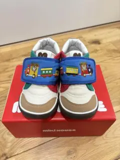 miki house ベビーシューズ 電車とクマ刺繍
