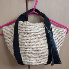 カゴバック タッセル付き