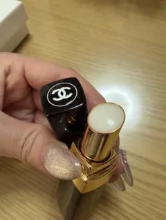 CHANEL ルージュ ココ ボーム リップクリームのサムネイル