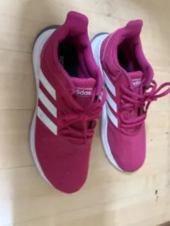 adidas ピンク スニーカー 25.5