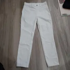 ユニクロ　ホワイト レギンスパンツ Mサイズ