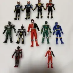 仮面ライダー とその他戦隊もののフィギュア 大小11体セット