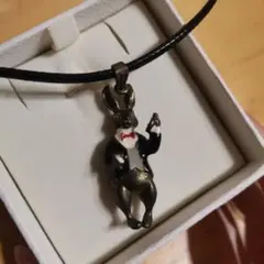 不思議の国のアリス　ウサギ　ネックレス