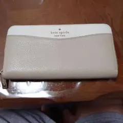 Kate Spade New York 長財布 ラウンドファスナーのサムネイル