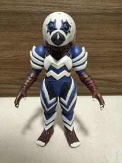 ウルトラマンシリーズ怪獣フィギュア　バド星人、ガッツ星人、ザラブ星人、ケムール人 絶版品 怪獣フィギュア ガッツ星人、ザラブ星人、ケムール人 ソフビ