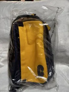 【新品】COACH コーチ ボディバッグ イエロー×ネイビ 正規品 タグ付き