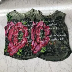Desigual 花柄プリント タンクトップ 2枚セットカーキ　スパンコールのサムネイル