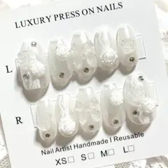 現品୨୧韓国うるつやネイルチップ　パール乳白色ホワイト　薔薇　レース　バレリーナ