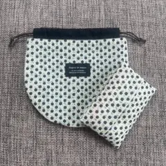 ハンドメイド まんまる巾着袋 と ティッシュケース セット 【小花】