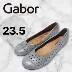 【美品】Gabor ガボール パンチング フラットパンプス シルバー 23.5のサムネイル