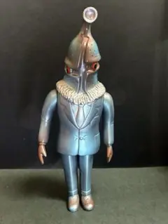 ゼットン星人　M1号製 怪獣フィギュア 1991年製 日本製 M1号製 （1991年初版『変身怪人ゼットン星人』 - メルカリ