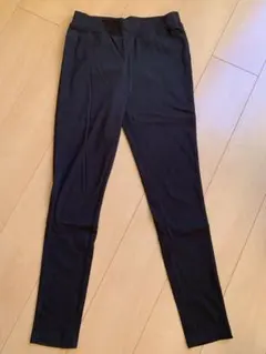 レギンスパンツ 黒 Mサイズ