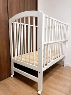 【美品】カトージ ベビーベッド ハイタイプ 送料込 説明書付き