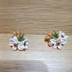 Item thumbnail for item cfa3927d-5e72-4a36-be5a-73e07afdb9d7