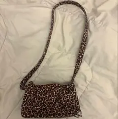 ヒョウ柄ショルダーバッグ　Y2K ギャル