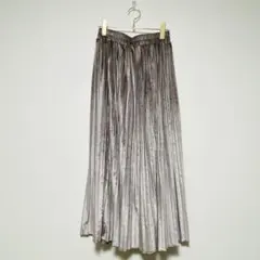【キューティーブロンド】シルバー ベルベット風 ロング プリーツスカート Mのサムネイル