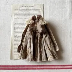 紅茶染めりぼんワンピース　ブライスアウトフィット　ハンドメイド　ネオブライス洋服