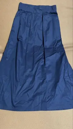 ナノユニバース　ネイビースカート