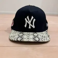 NEW ERA ニューヨーク・ヤンキース スナップバック キャップ パイソン柄
