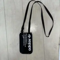 adidas スマホショルダーバッグ ブラック