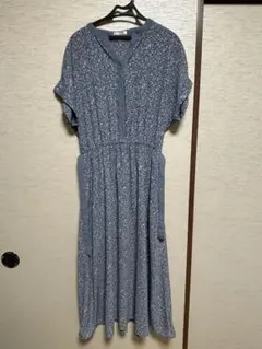 ハニーズ　ワンピース　ブルー