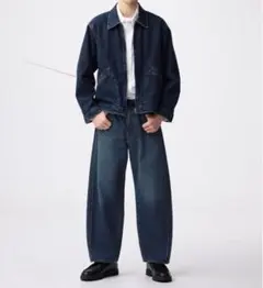 GU バレルレッグジーンズ